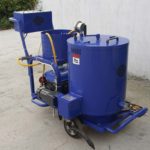 asphalt crack sealing machine