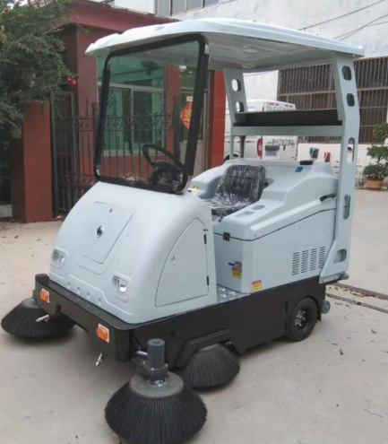 RDS-1750 Electric Road Sweeper