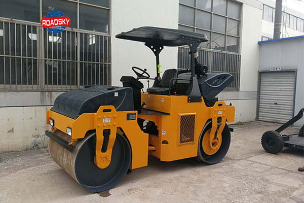 Large Double Drum Vibratory Roller