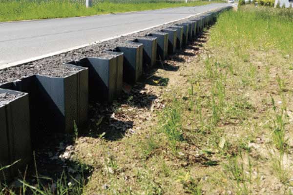 Application of Vinyl (PVC) Sheet Piles in Embankment Works and Road Construction