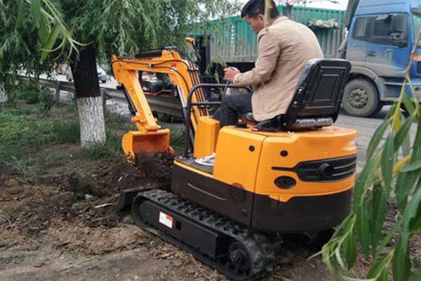 Mini Excavator Use Case