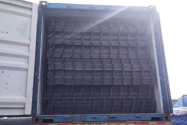 Welded Wire Mesh Panels Delivery