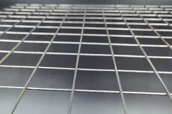 Benefits of 2x2 Welded Wire Mesh