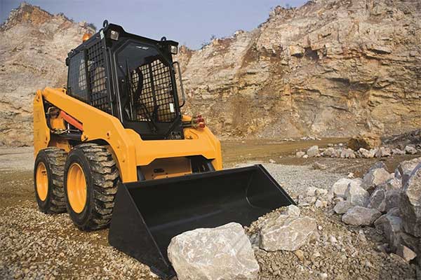 Choosing the Right Skid Steer Loader