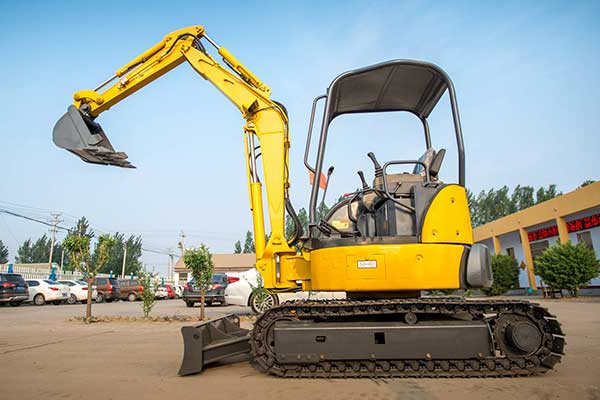 Applications of Mini Excavators