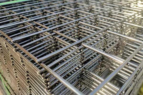 Installation Tips for 2x2 Welded Wire Mesh Panels