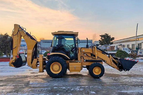 Key Factors to Consider When Choosing a Backhoe Loader