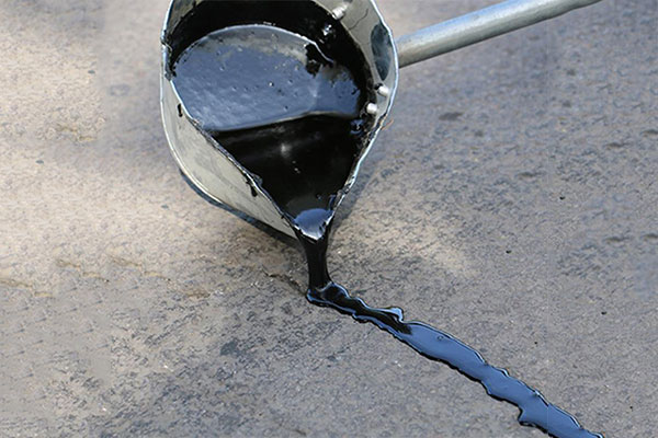 Application Process of Asphalt Crack Sealant